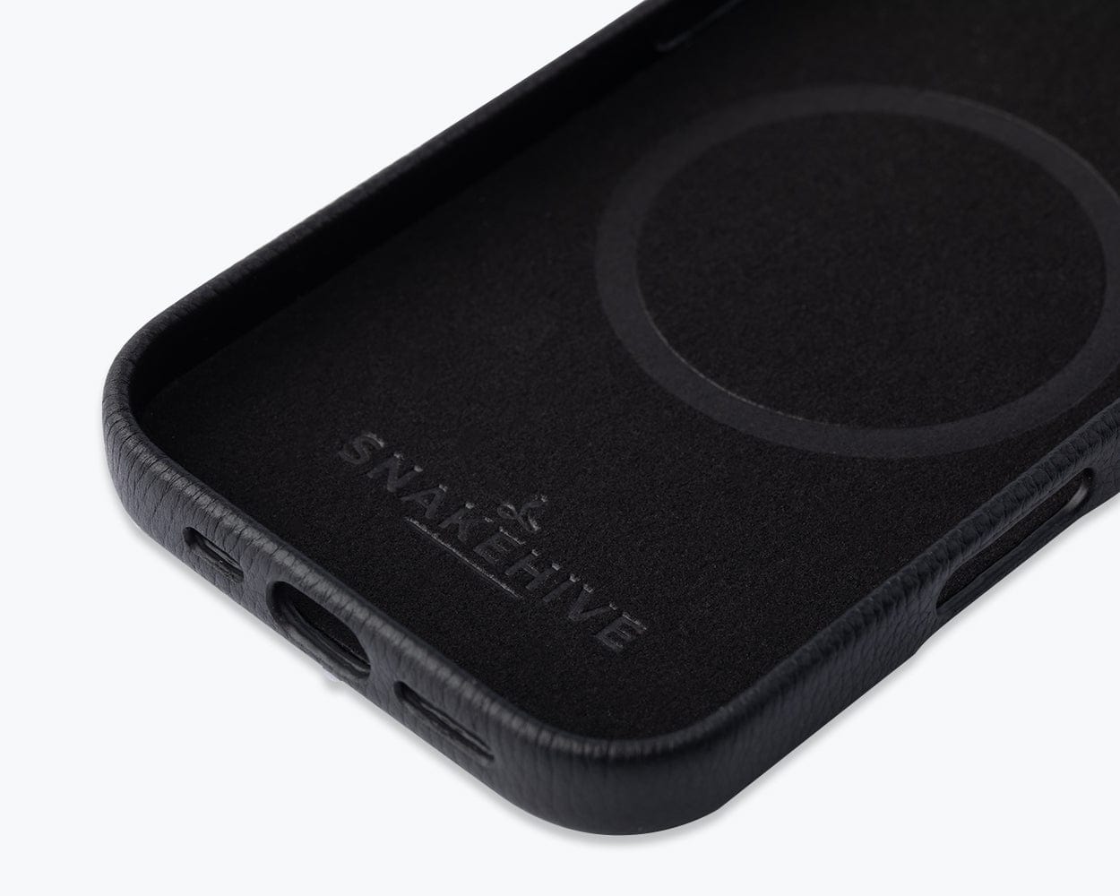 Apple iPhone 17 - Metro Slim Leather Phone Case