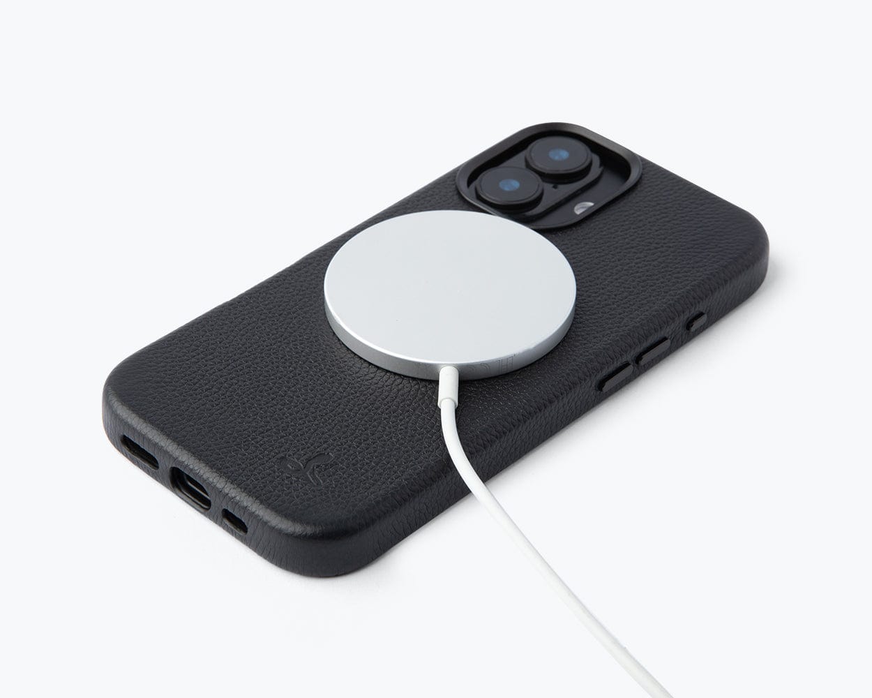 Apple iPhone 17 - Metro Leather Bumper Phone Case