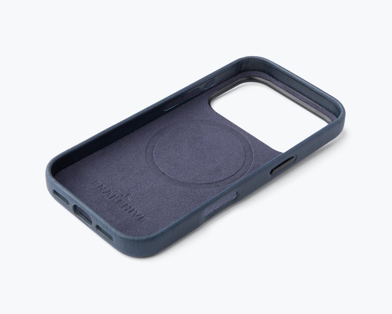 Apple iPhone 17 Pro  - Metro Leather Bumper Phone Case