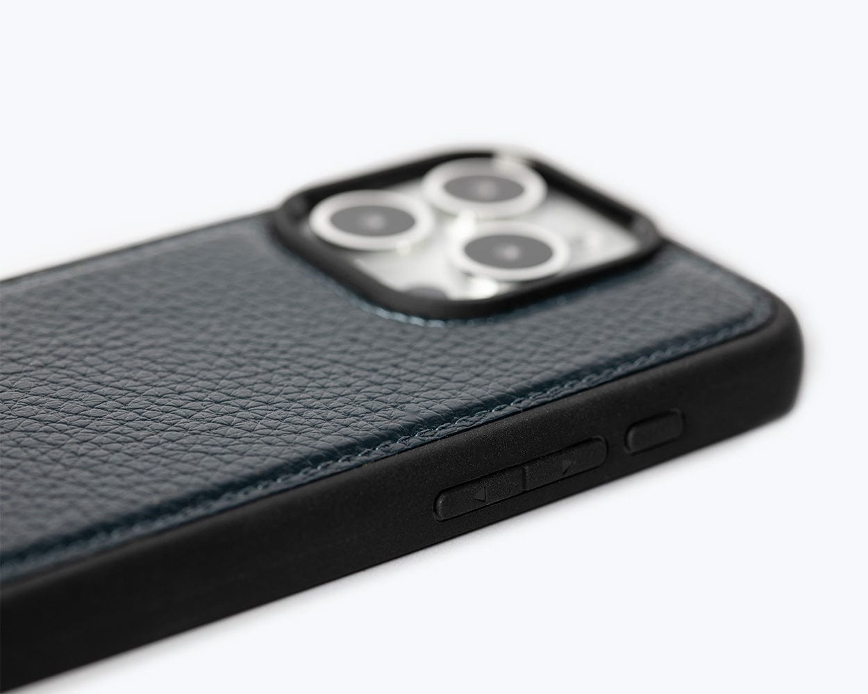 Apple Iphone 15 Pro Metro Leather Case No Kickstand - Snakehive UK