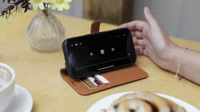 Apple iPhone 16e - Vintage Leather Wallet Phone Case