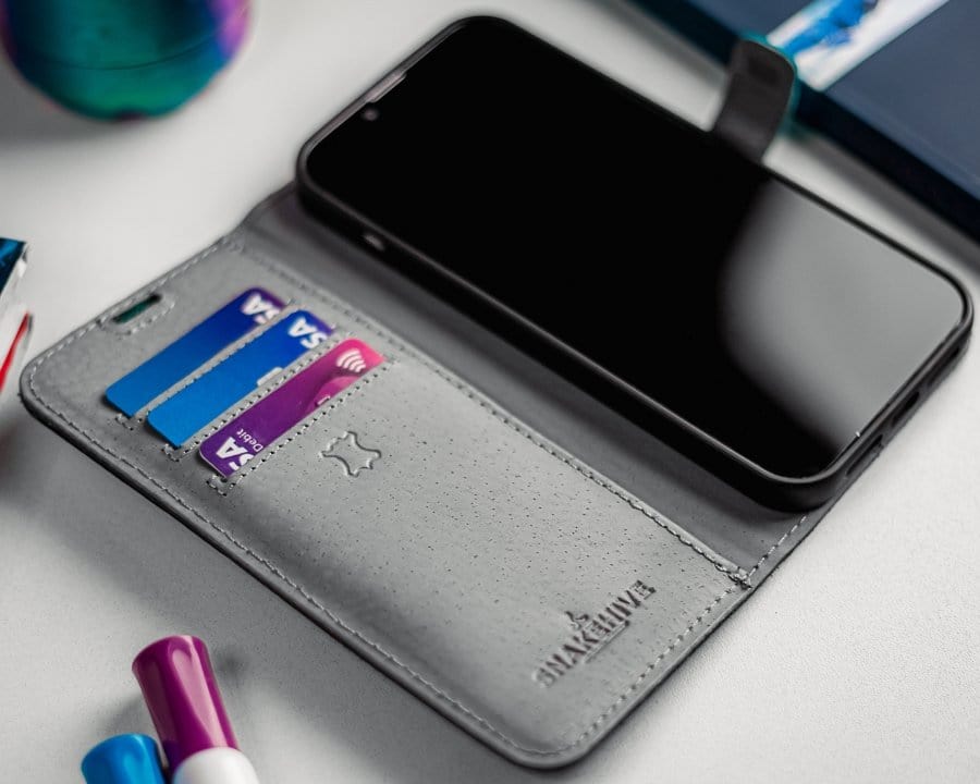 Samsung Galaxy S21 Ultra - Vintage Leather Wallet (Almost Perfect) Plum Samsung Galaxy S21 Ultra - Snakehive UK